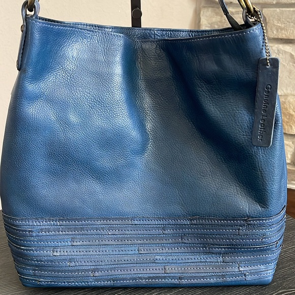 Nino Bossi NWOT Blue Distressed Leather Satchel - Picture 7 of 16